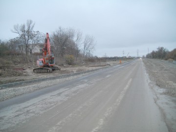 Lucrările de lărgire a drumului ce leagă Constanţa de Năvodari înaintează pe zi ce trece